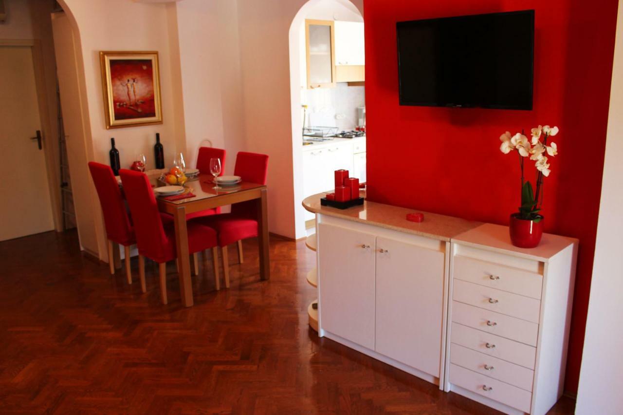 PUY Sunny Corner In City Center With Free Parking 아파트 외부 사진